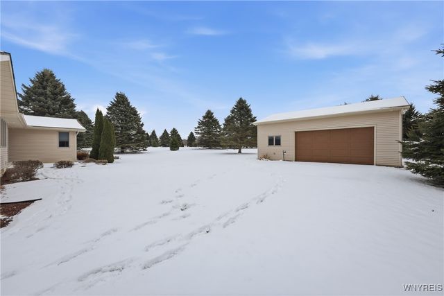 3420 Bullis Road, Elma, NY 14059