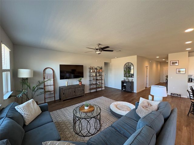 12000 Saddle Rock DR, Austin, TX 78725