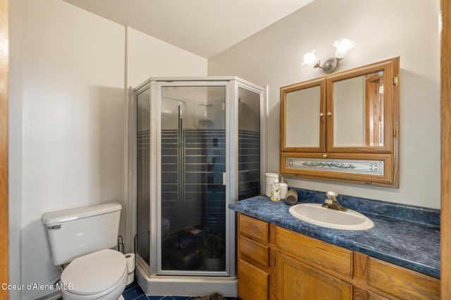 299 OAK TERRACE CREEK, Cocolalla, ID 83813