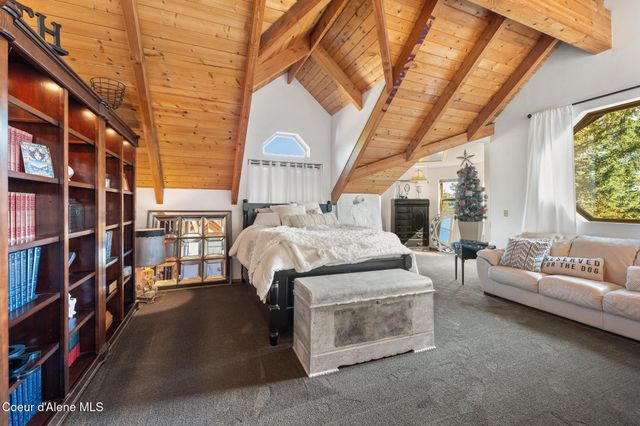 299 OAK TERRACE CREEK, Cocolalla, ID 83813