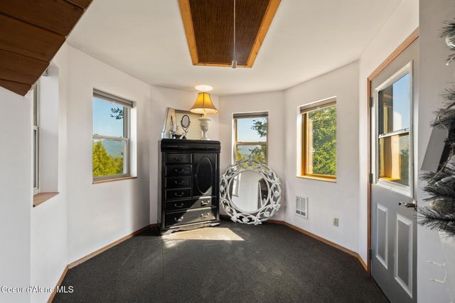 299 OAK TERRACE CREEK, Cocolalla, ID 83813