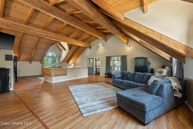 299 OAK TERRACE CREEK, Cocolalla, ID 83813