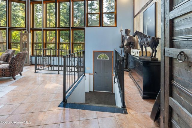 299 OAK TERRACE CREEK, Cocolalla, ID 83813