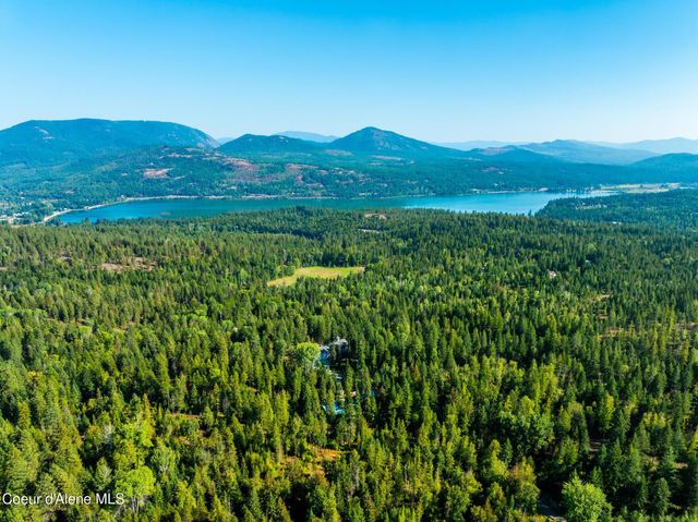 299 OAK TERRACE CREEK, Cocolalla, ID 83813