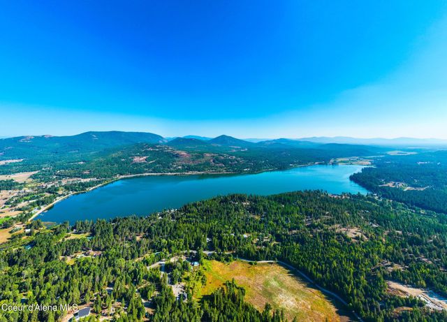 299 OAK TERRACE CREEK, Cocolalla, ID 83813