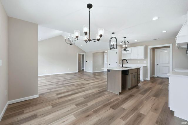 507 Caribou Crossing, Auburn, IN 46706