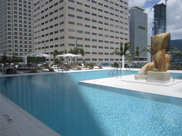325 S Biscayne Blvd 4316, Miami, FL 33131