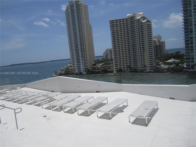 325 S Biscayne Blvd 4316, Miami, FL 33131