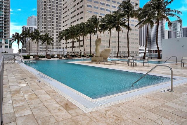 325 S Biscayne Blvd 4316, Miami, FL 33131
