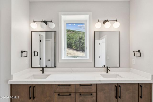 889 E Grizzly Draw Court 77, Hideout, UT 84036