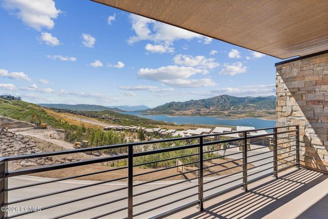 889 E Grizzly Draw Court 77, Hideout, UT 84036