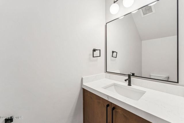 889 E Grizzly Draw Court 77, Hideout, UT 84036