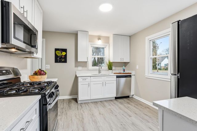 5808 46th Avenue N, Crystal, MN 55417