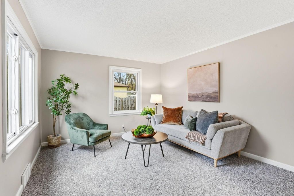 5808 46th Avenue N, Crystal, MN 55417