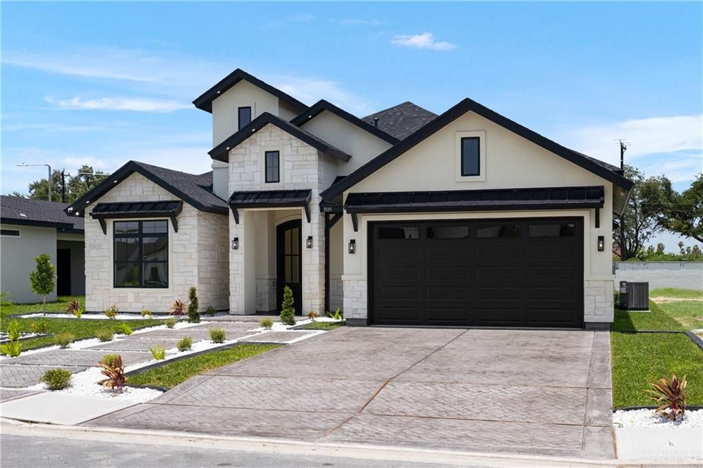 3920 Zimmerius Avenue, Mcallen, TX 78504