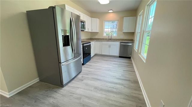 934 Marlboro Street, High Point, NC 27260