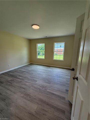 934 Marlboro Street, High Point, NC 27260