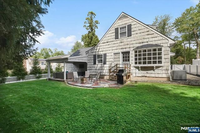 783 Woodland Avenue, Oradell, NJ 07649