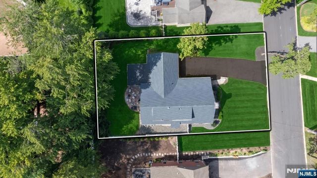 783 Woodland Avenue, Oradell, NJ 07649