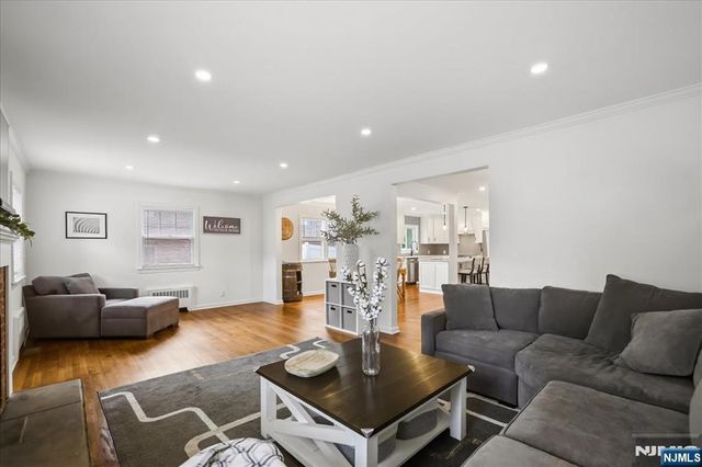 783 Woodland Avenue, Oradell, NJ 07649