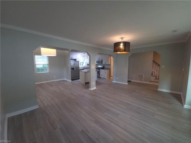 274 Exeter RD, Newport News, VA 23602
