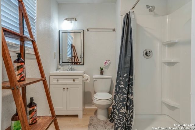 7131 Larksong, Leon Valley, TX 78238