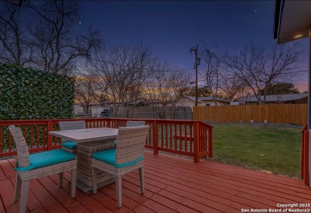 7131 Larksong, Leon Valley, TX 78238