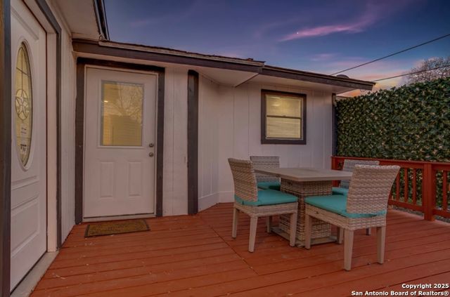 7131 Larksong, Leon Valley, TX 78238