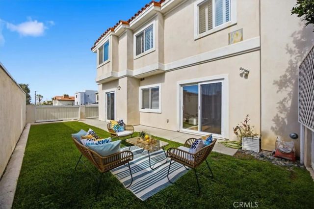 413 N Elena, Redondo Beach, CA 90277