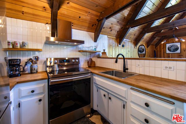 25270 Nestwa Trail, Idyllwild, CA 92549