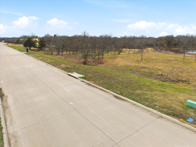 3960 Southern Oaks Drive, Royse City, TX 75189