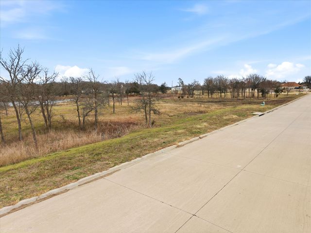 3960 Southern Oaks Drive, Royse City, TX 75189