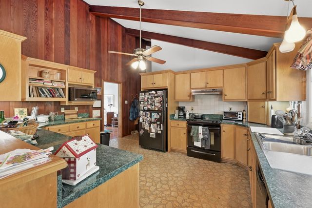 1272 Standish Way, Lexington, KY 40504
