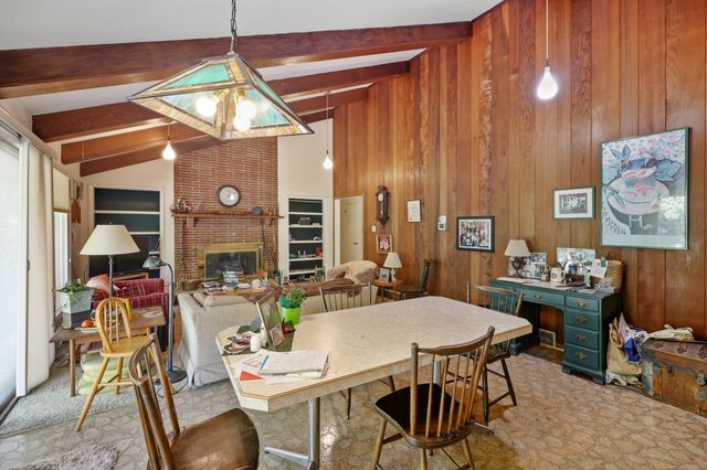 1272 Standish Way, Lexington, KY 40504