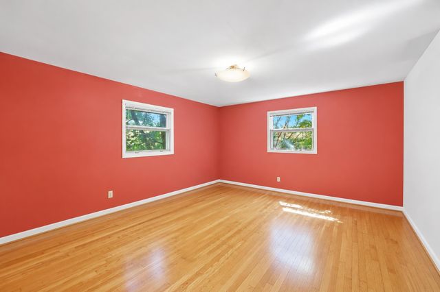 1272 Standish Way, Lexington, KY 40504