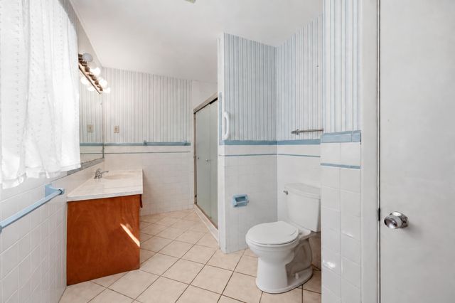 1272 Standish Way, Lexington, KY 40504
