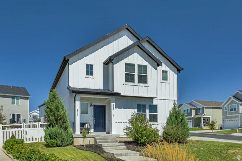 995 E MECHAM AVE #122, Layton, UT 84040 — exterior