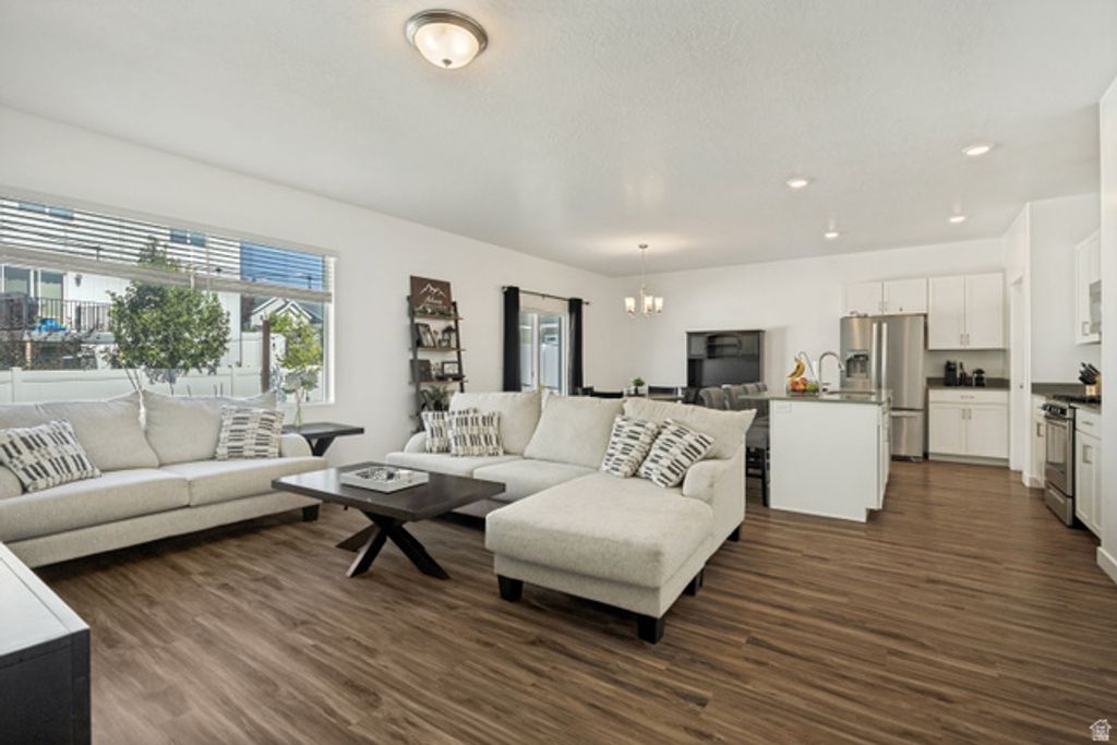 995 E MECHAM AVE #122, Layton, UT 84040 — photo 4