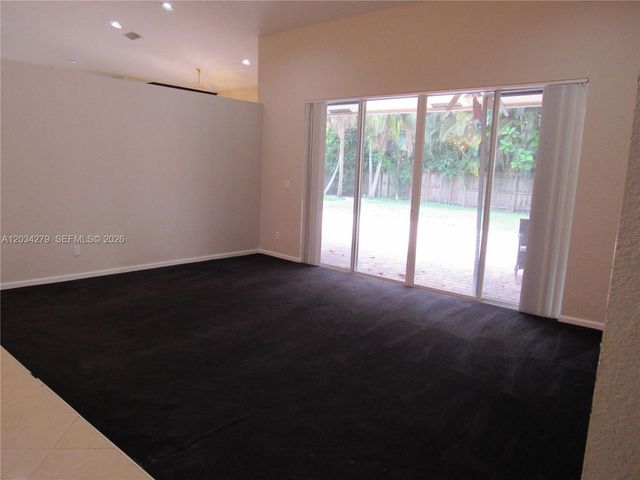 10255 Guatemala Street, Cooper City, FL 33026