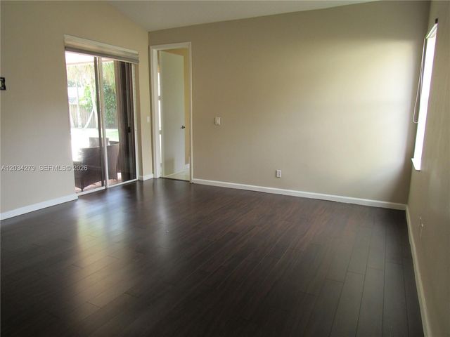 10255 Guatemala Street, Cooper City, FL 33026