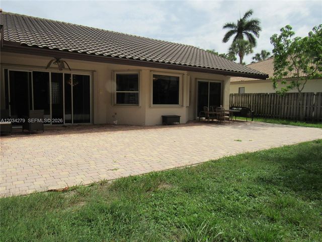 10255 Guatemala Street, Cooper City, FL 33026