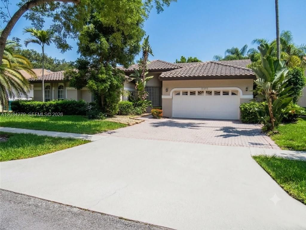 10255 Guatemala Street, Cooper City, FL 33026