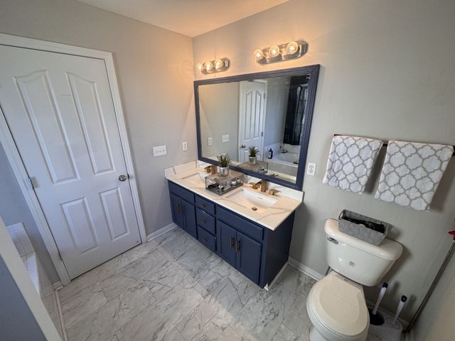 3632 Aurora Dr, Clarksville, TN 37040