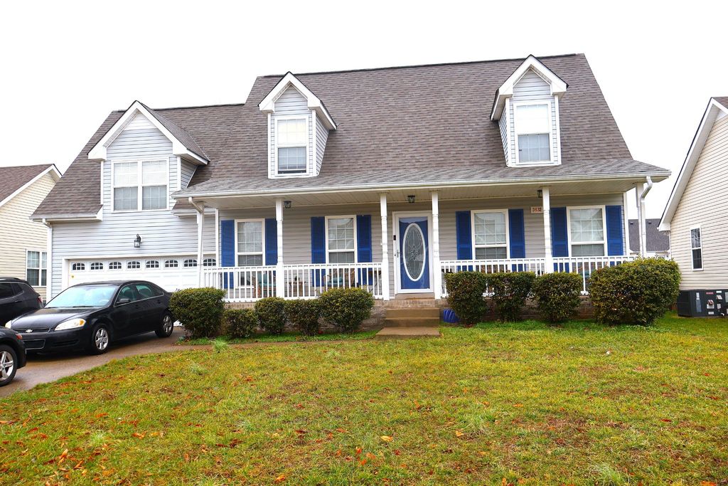 3632 Aurora Dr, Clarksville, TN 37040
