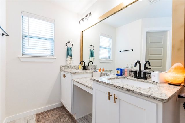 208 S Nightfall Avenue, Farmington, AR 72730