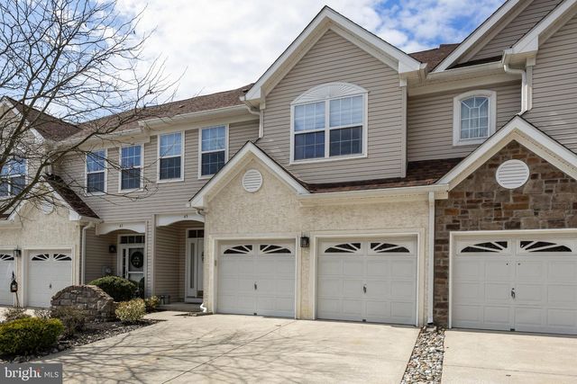 45 TUDOR CT, Marlton, NJ 08053