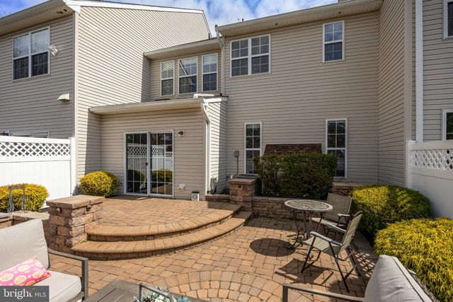 45 TUDOR CT, Marlton, NJ 08053