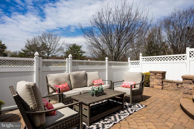 45 TUDOR CT, Marlton, NJ 08053