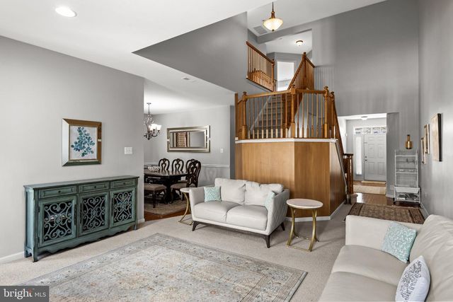 45 TUDOR CT, Marlton, NJ 08053