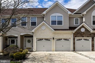 45 TUDOR CT, Marlton, NJ 08053